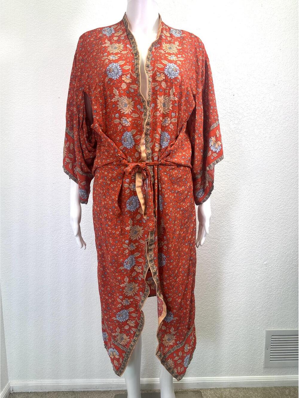 Sz 12 R. Vivimos Red Floral Kimono Traditional Cotton Boho Robe Tie Closure